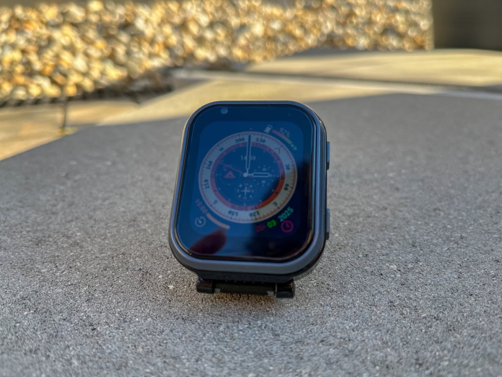 Zegarki są dość masywne