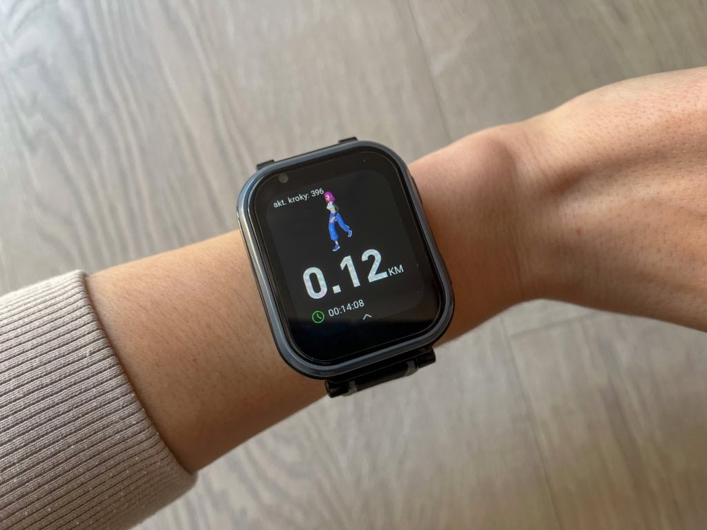 Umożliwiają śledzenie 5 aktywności