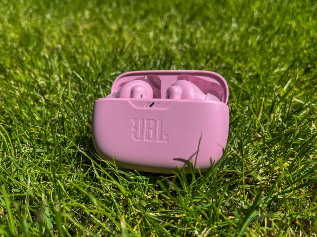 Otwiera się od góry