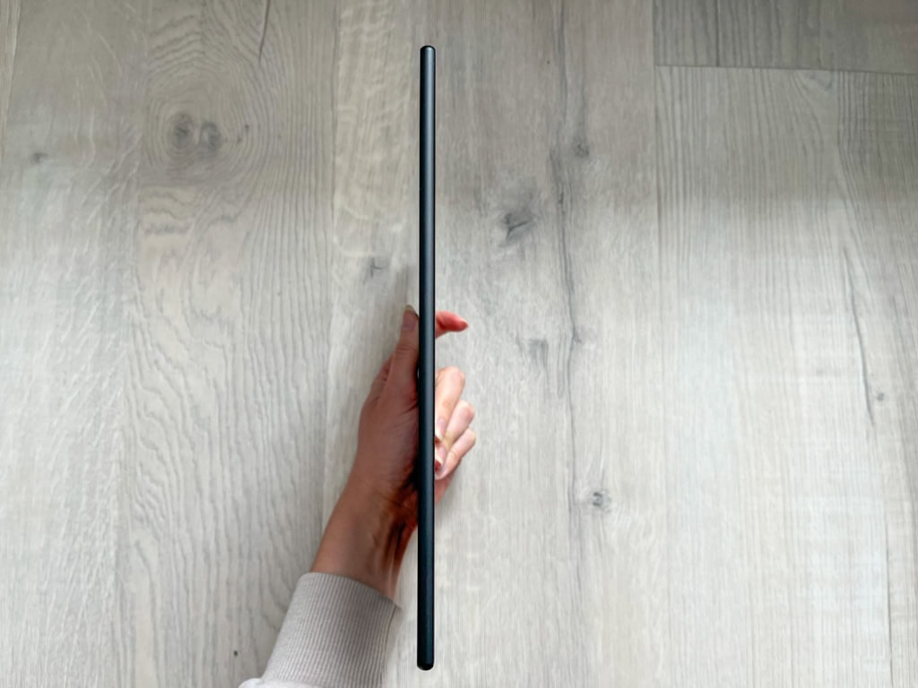 Jest przyjemnie cienki