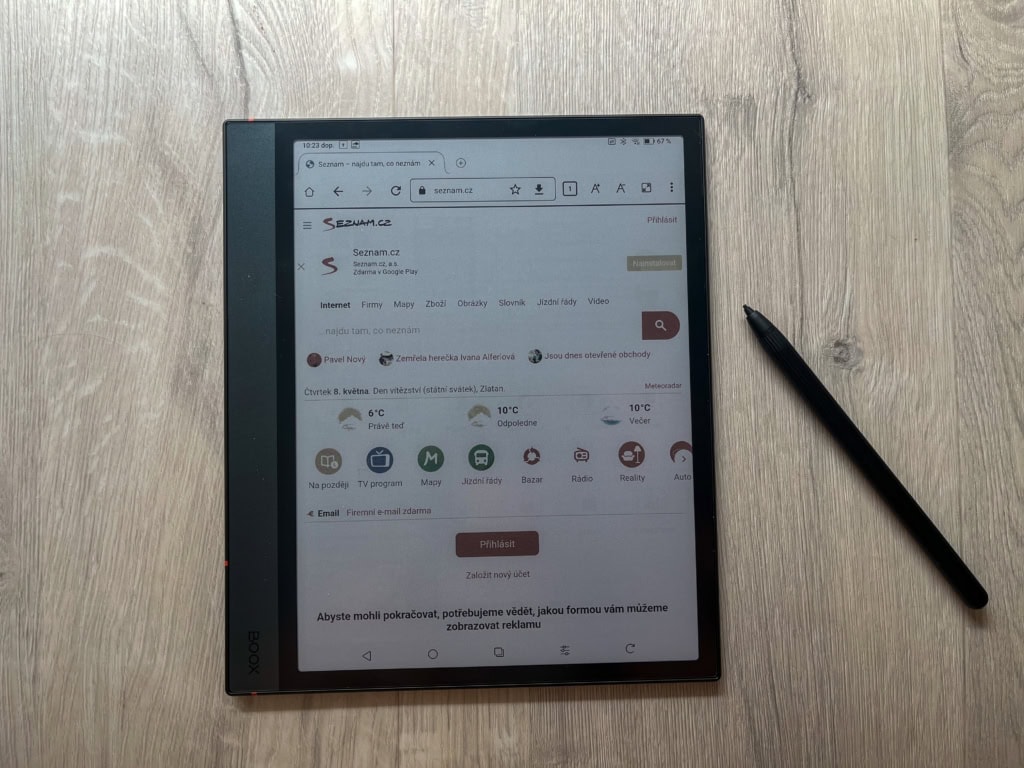 Notatnik posiada przeglądarkę internetową