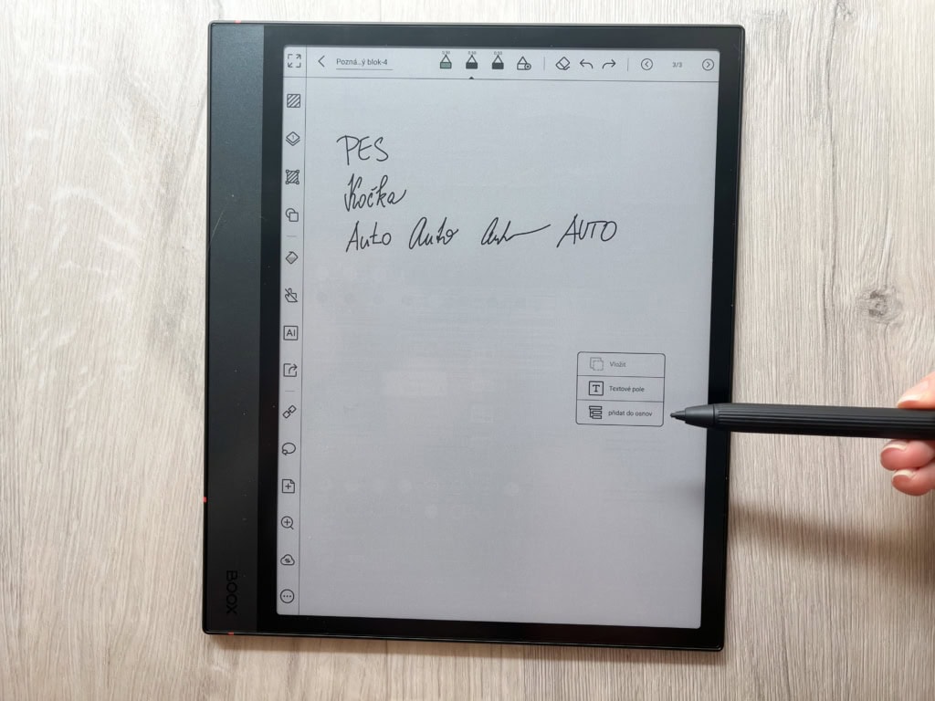 Należy dłużej przytrzymać w wybranym miejscu