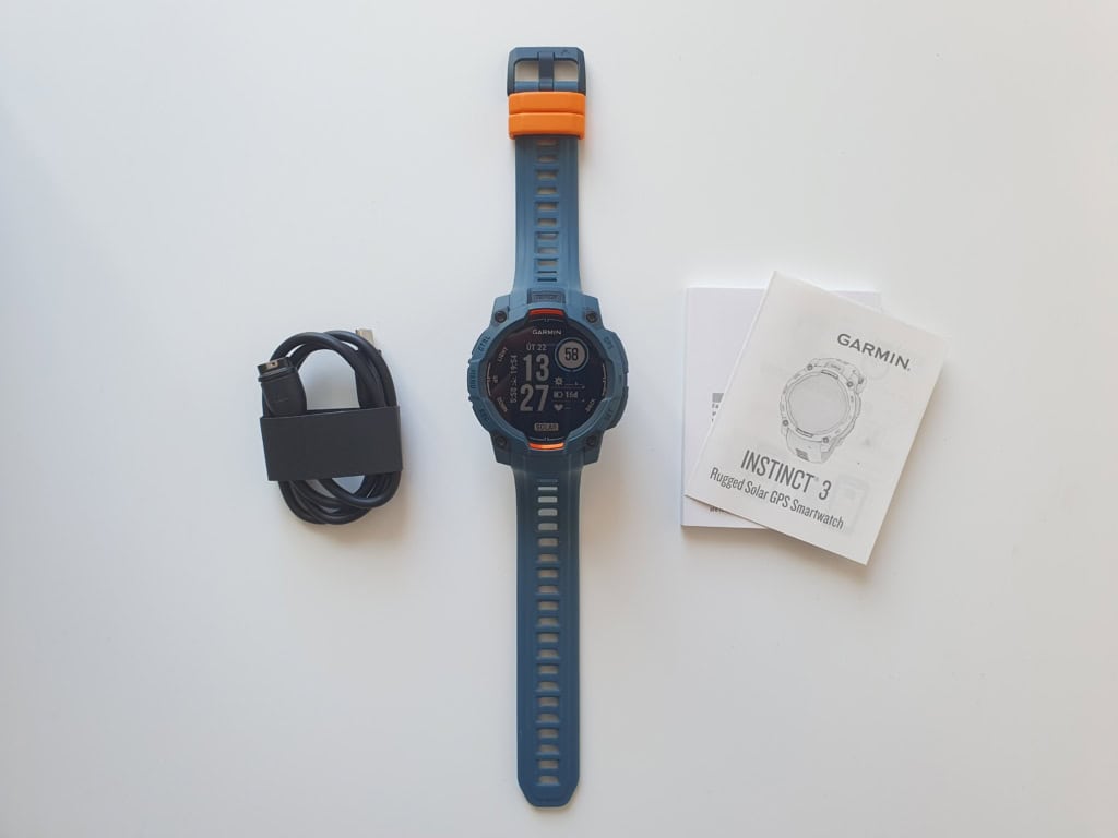 Zawartość opakowania jest klasycznie skromna