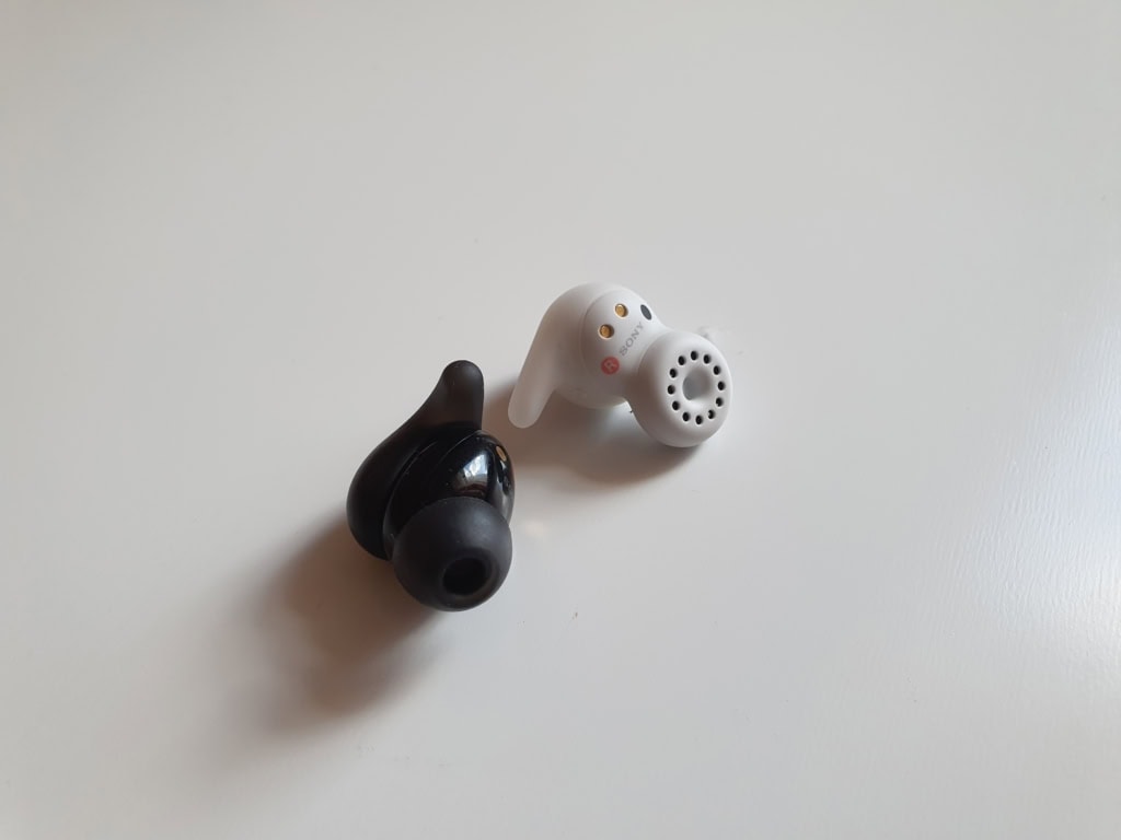 Design LinkBuds Fit i Open znacznie się różni