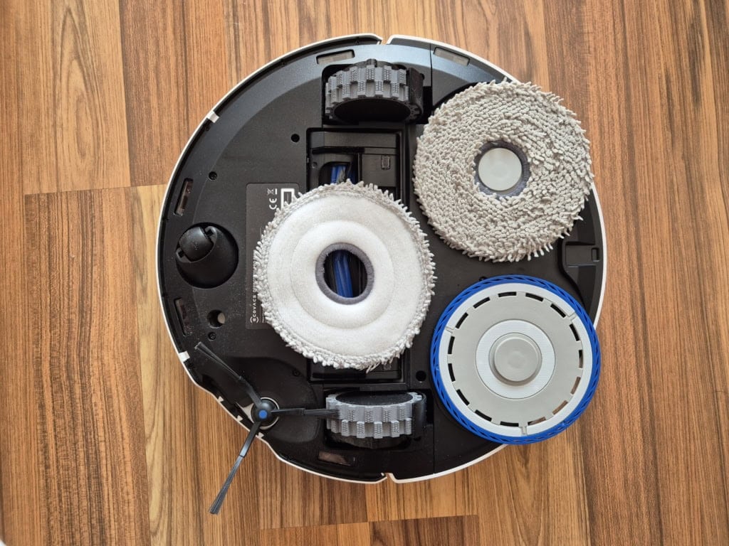 Mopy są mocowane na rzepy