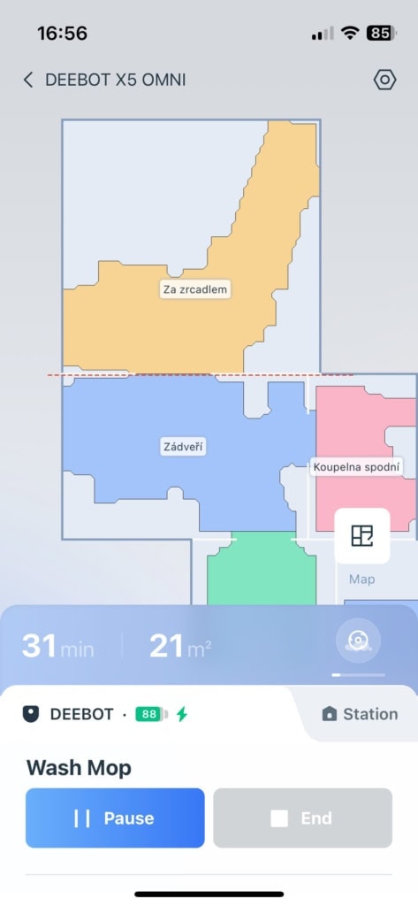 Oddzielenie nieistniejącego pomieszczenia, które powstało przez lustro