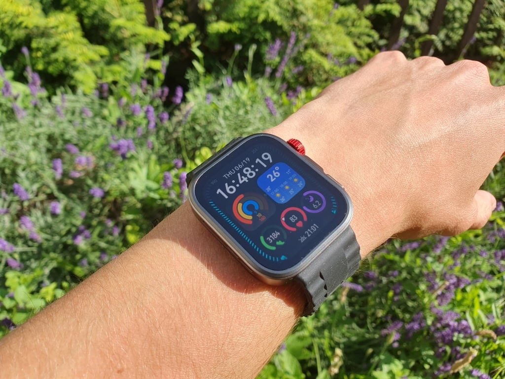 Bezproblemowa czytelność w pełnym słońcu