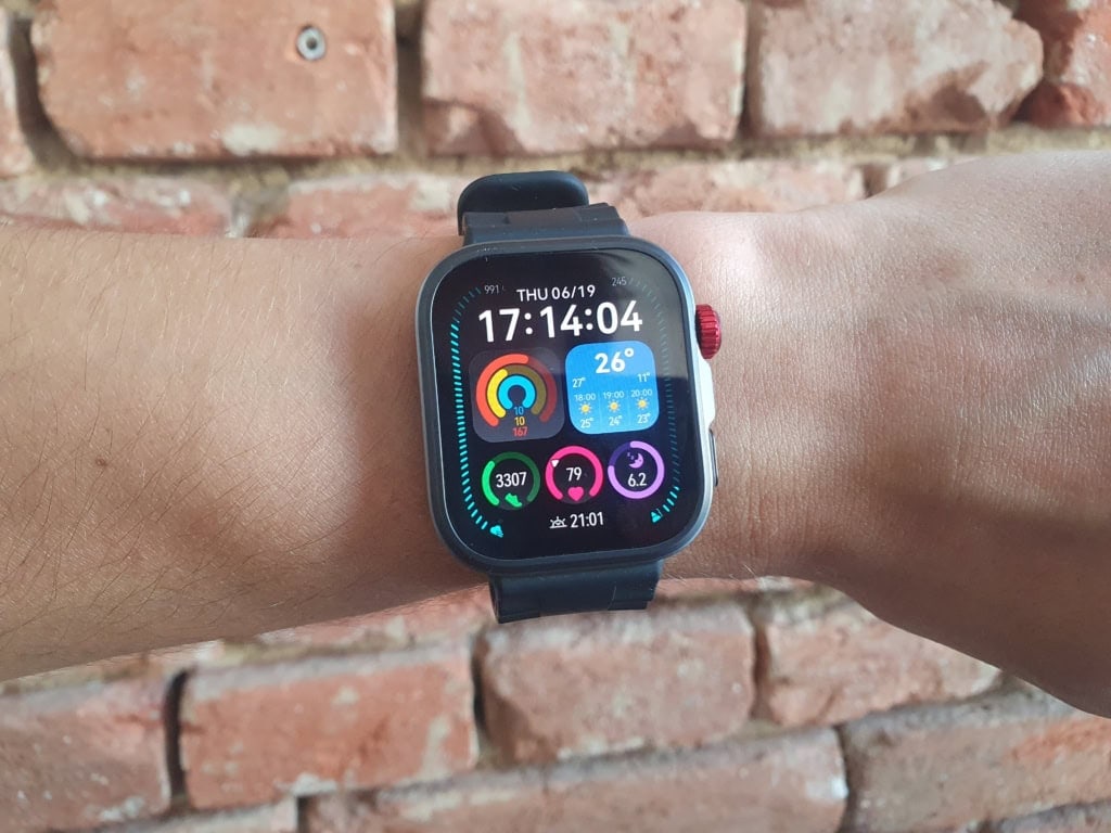 Zegarek nie przeszkadza na ręce