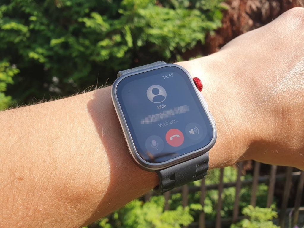 Odbieranie połączeń przez smartwatch