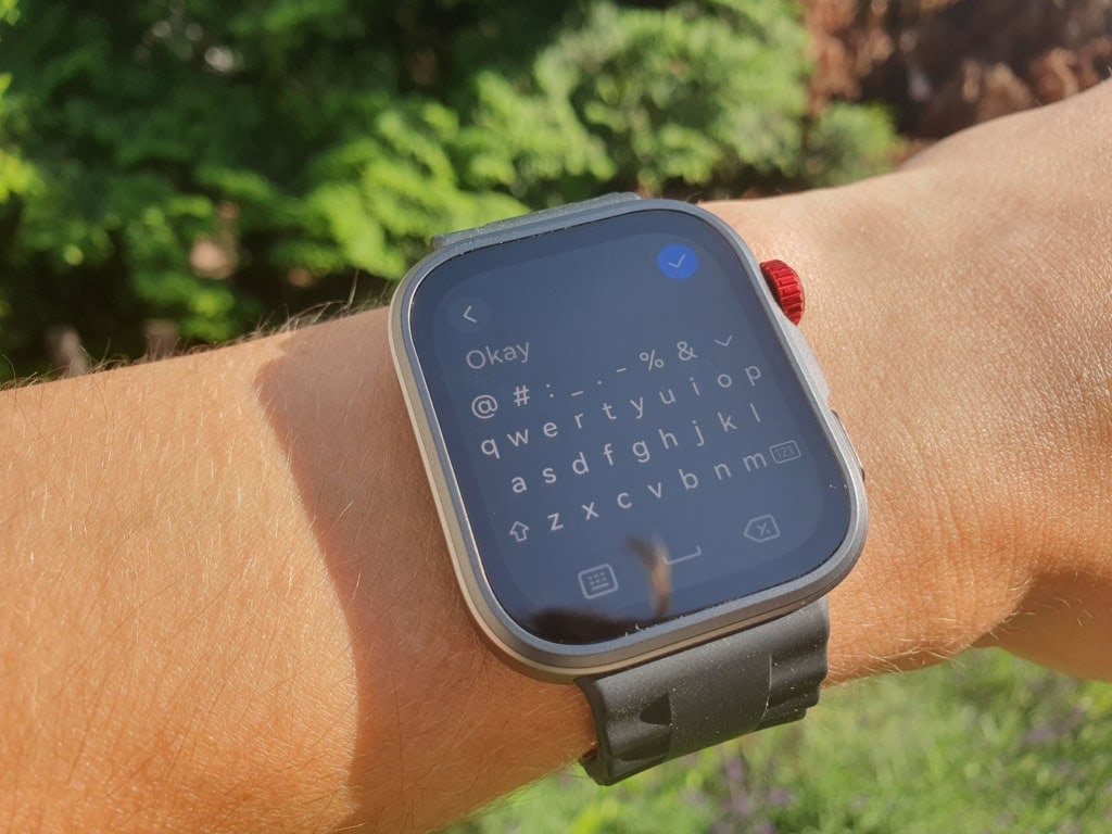 Pełnowymiarowa klawiatura